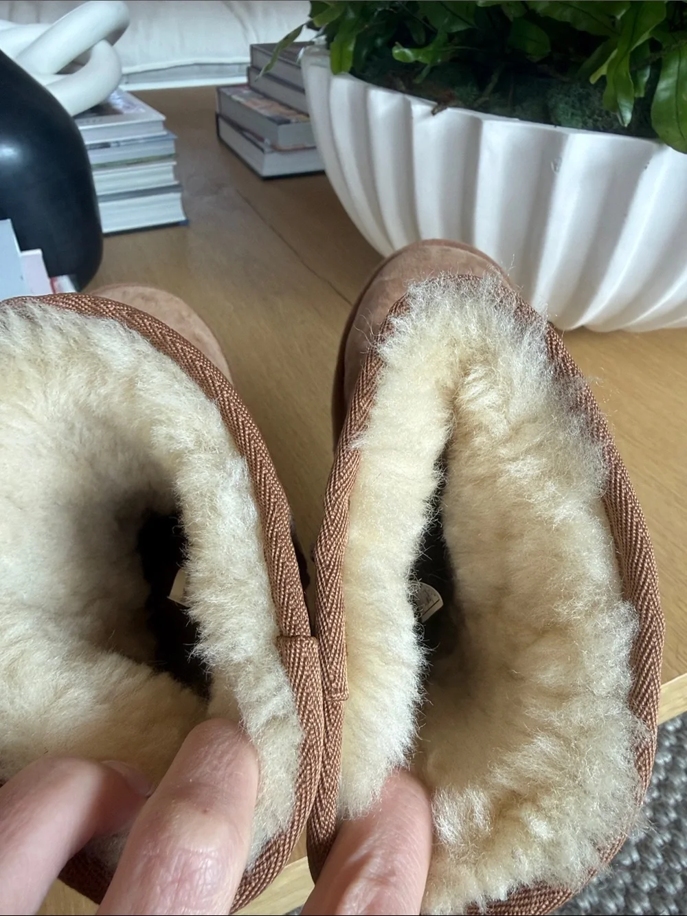 UGG Women's Short Shearling-Lined Boots - Chestnut Suede